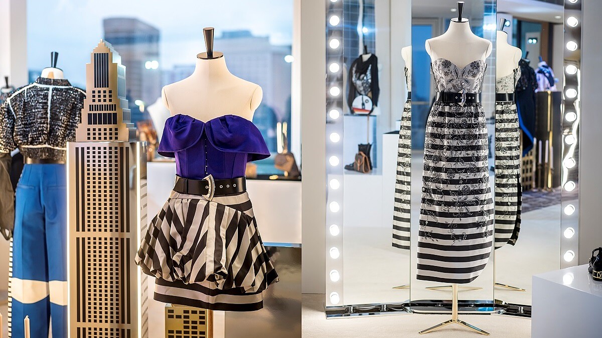 Nicolas Ghesquière也是漫畫迷！Louis Vuitton 2020早春系列靈感來自於《蝙蝠俠》的高譚市！一覽斗篷、直條紋、皮革的混血創新單品系節令人驚豔！