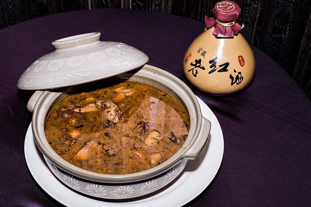 五代秘製麻油雞