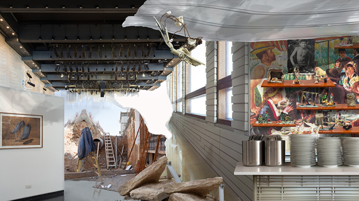 藏在精品飯店水泥牆後的集體創傷，以色列藝術家《戰後的沉默》個展出土被噤聲的戰俘記憶