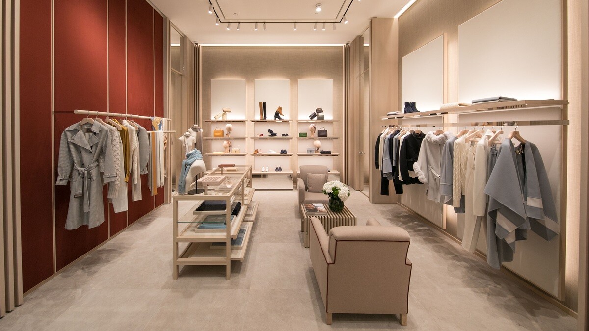 Loro Piana SOGO復興館的精品店