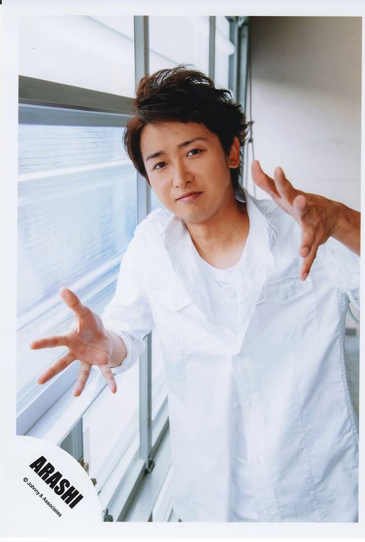 影像出處：嵐Facebook官方粉絲團https://www.facebook.com/arashii5/photos