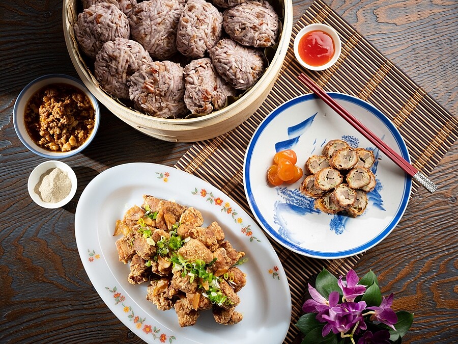 肉燥芋丸、古味酥炸排骨酥、手工自製肝花