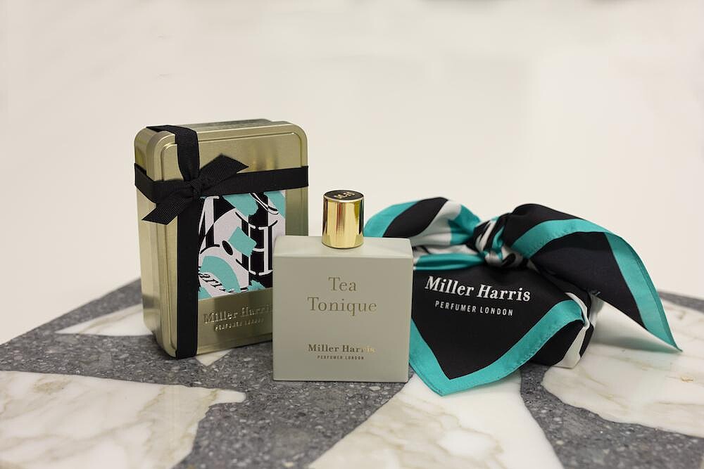 午後伯爵聖誕限定彩瓶 