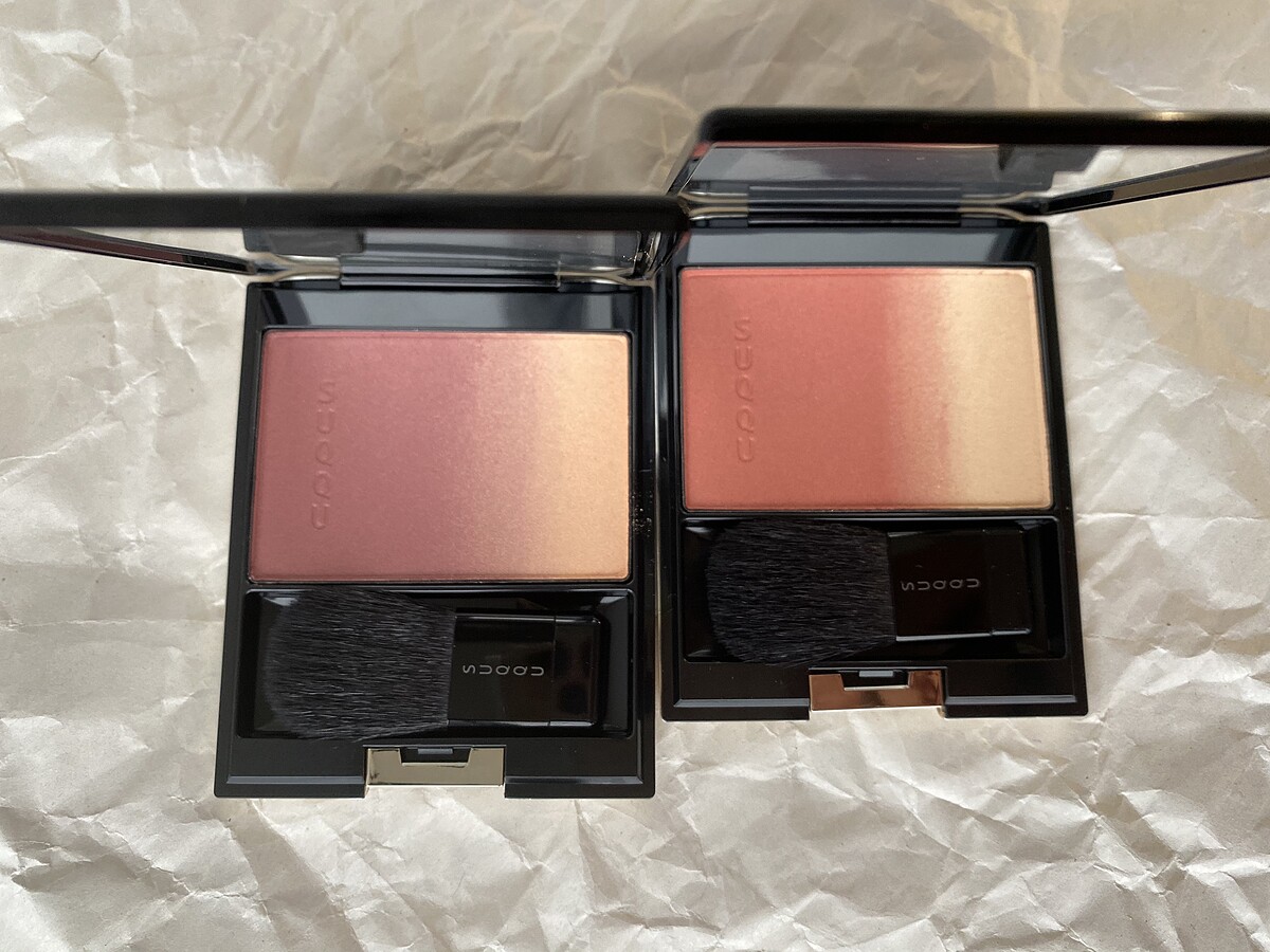 左:Suqqu晶采淨妍頰彩大阪116杏餡;右:英國限定 #117輝添