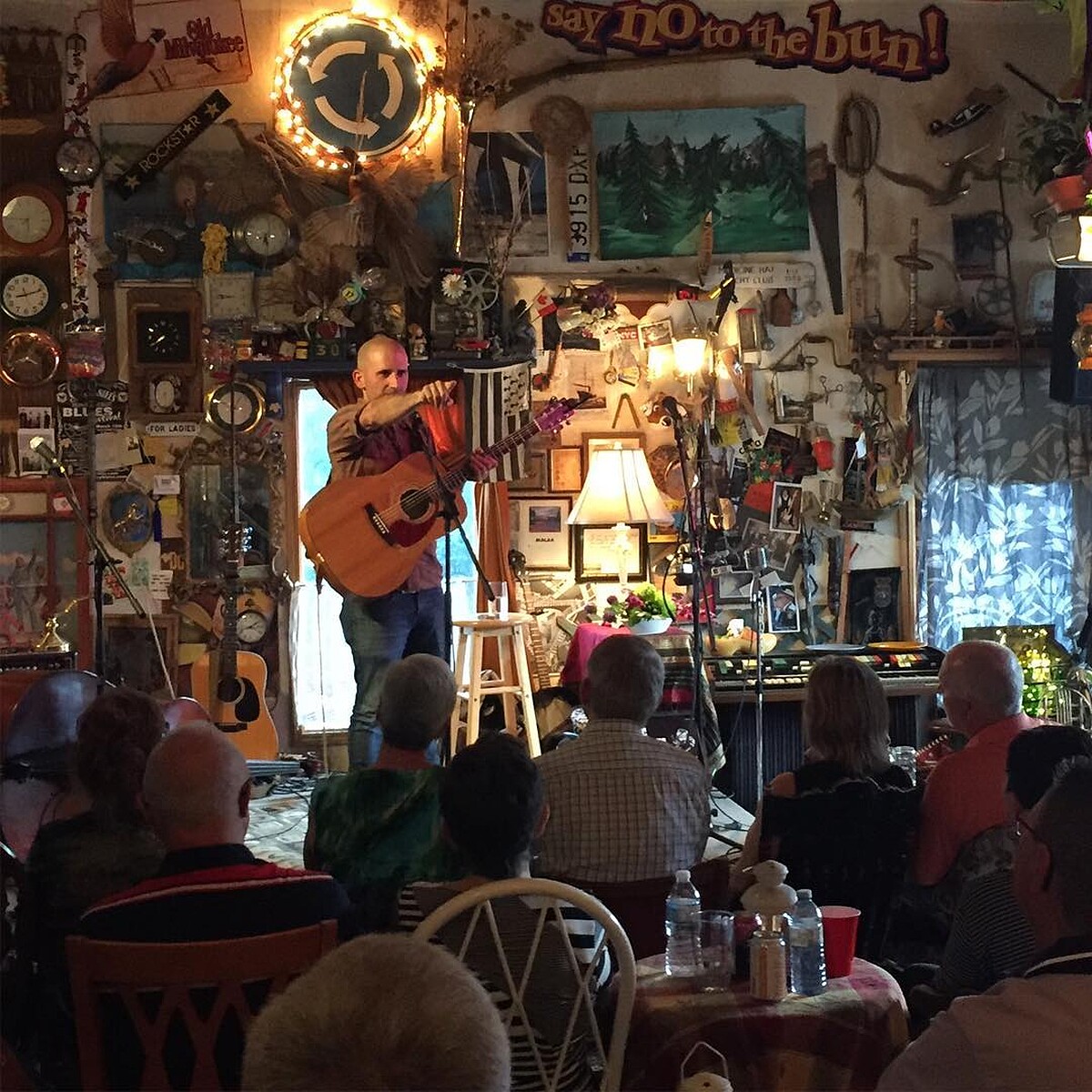 photo/ Instagram @scottcooksongs