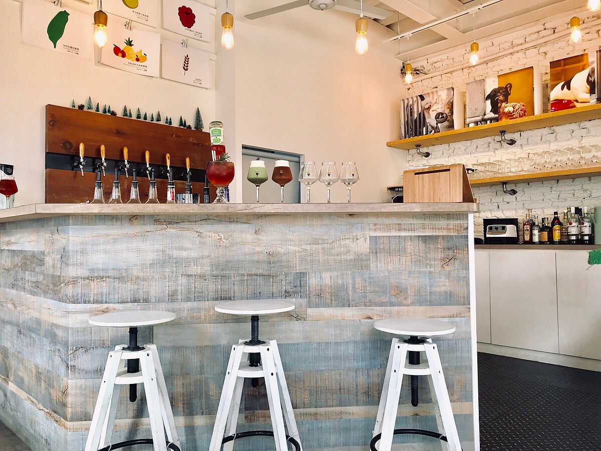 (禁止酒駕，未成年請勿飲酒 )