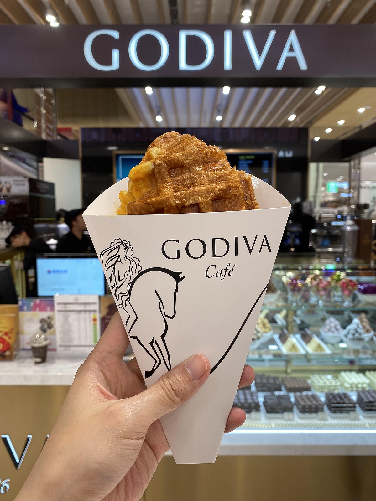 GODIVA 三重起司可芙 NT$180