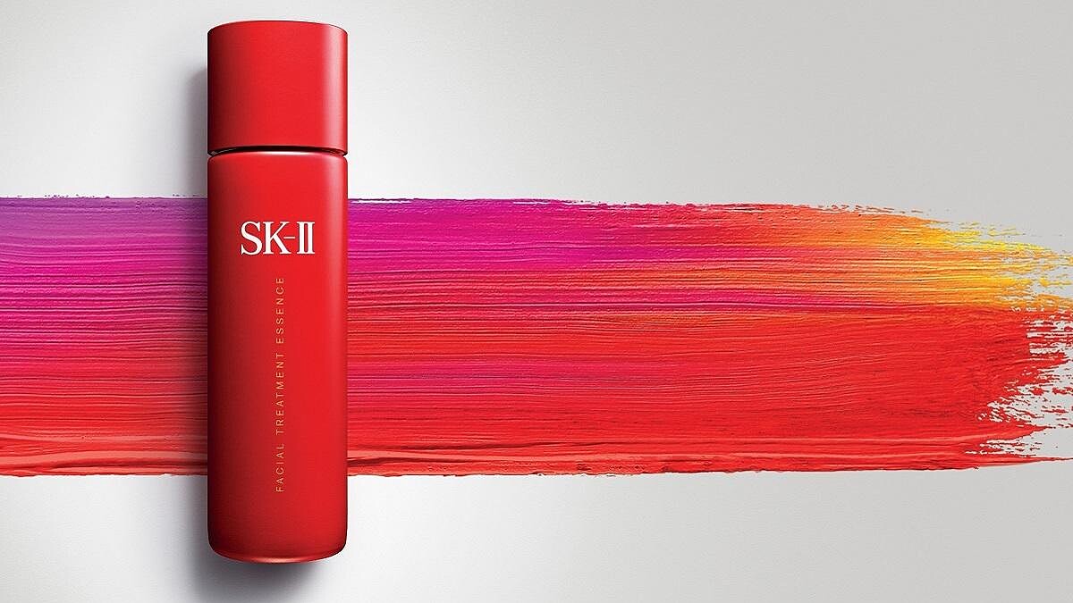 SK-II 青春露2020新年限量版 微霧光澤紅瓶搶眼登場，透亮晶瑩稱霸一整年