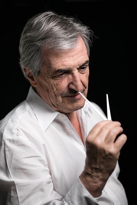 香氛創意總監 Jean-Claude ELLENA