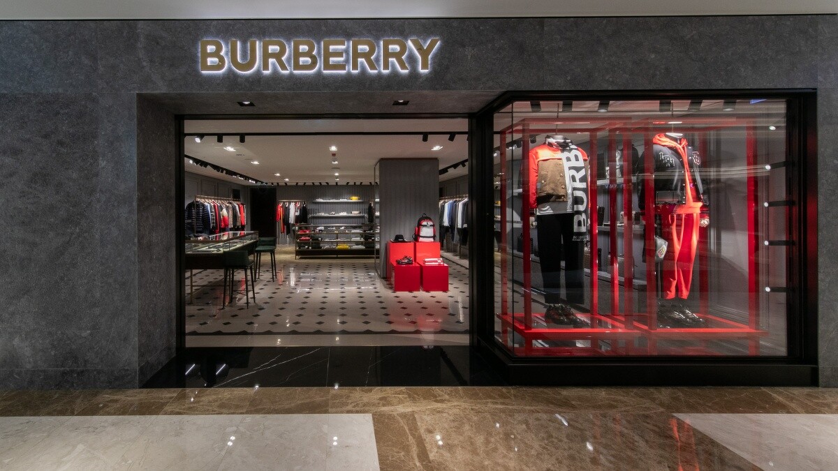 BURBERRY漢神百貨概念店 男士專區