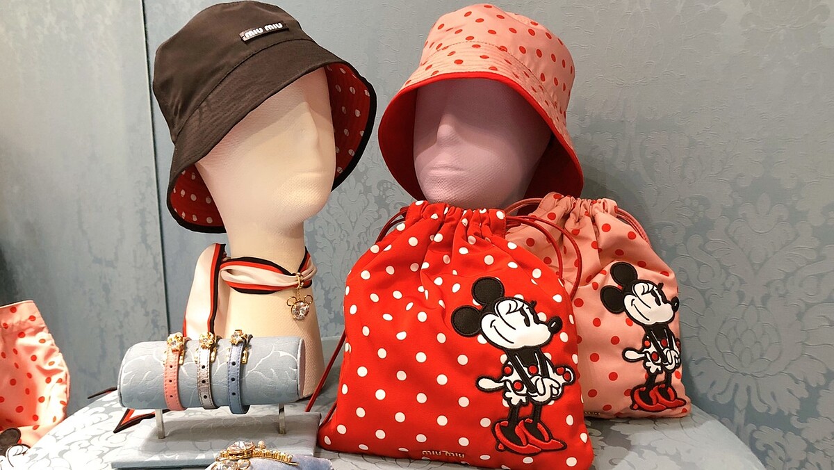 【編輯開箱】miu miu農曆新年限定，「米妮」獨家坐鎮，雙面漁夫帽、可拆卸式水鑽絲巾，全都讓人超生火