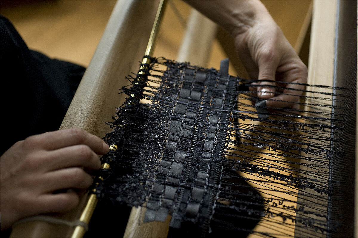 各式各樣的斜紋軟呢，讓經典有了許多新意。