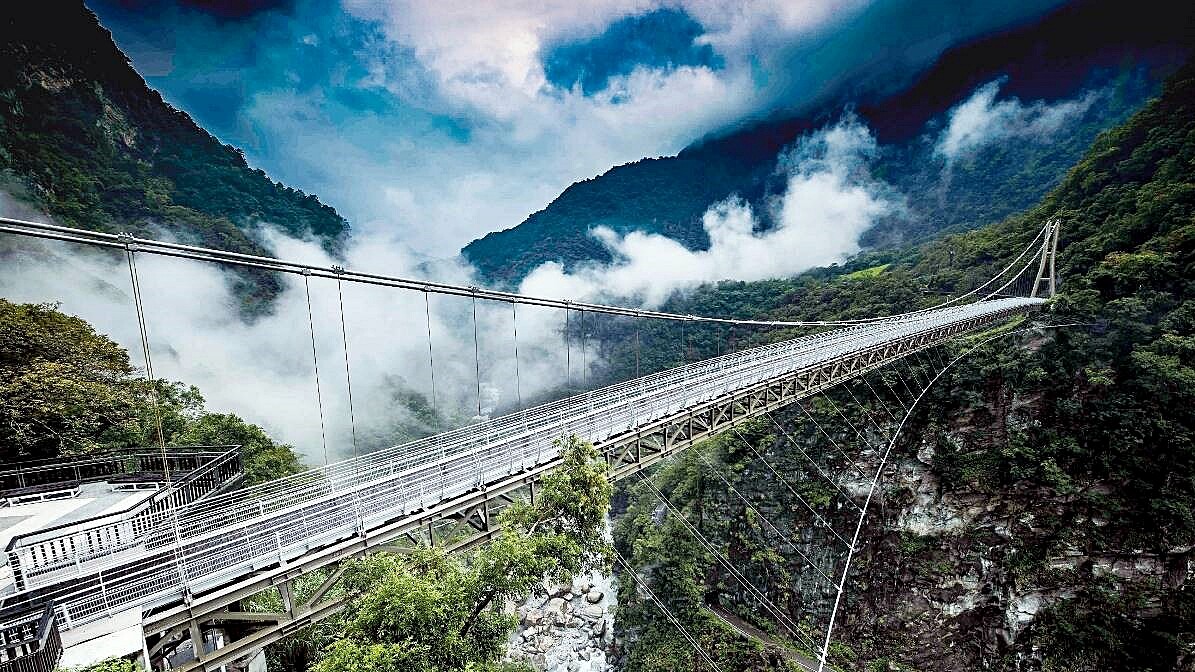 太魯閣新景點山月吊橋！360度壯麗峽谷風光看到飽，線上預約、交通資訊都整理好了