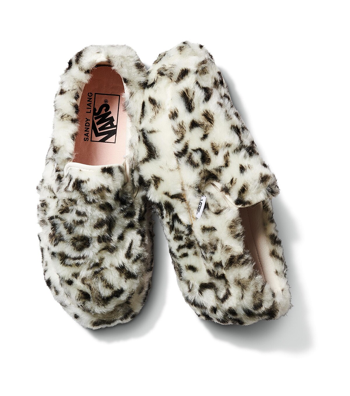 Vans x Sandy Liang聯名系列Slip-On Platform鞋款,定價NT2,780