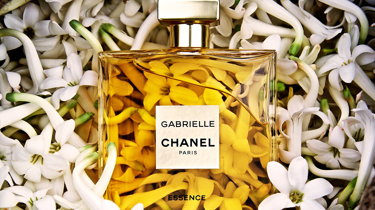 【立即體驗】香奈兒嘉柏麗琉金香水 耀眼金黃香氛絢麗綻放