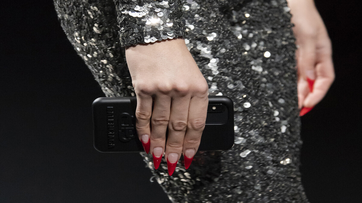 新款手機殼登場！