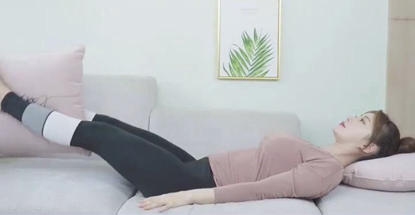 彩允Unee@小紅書