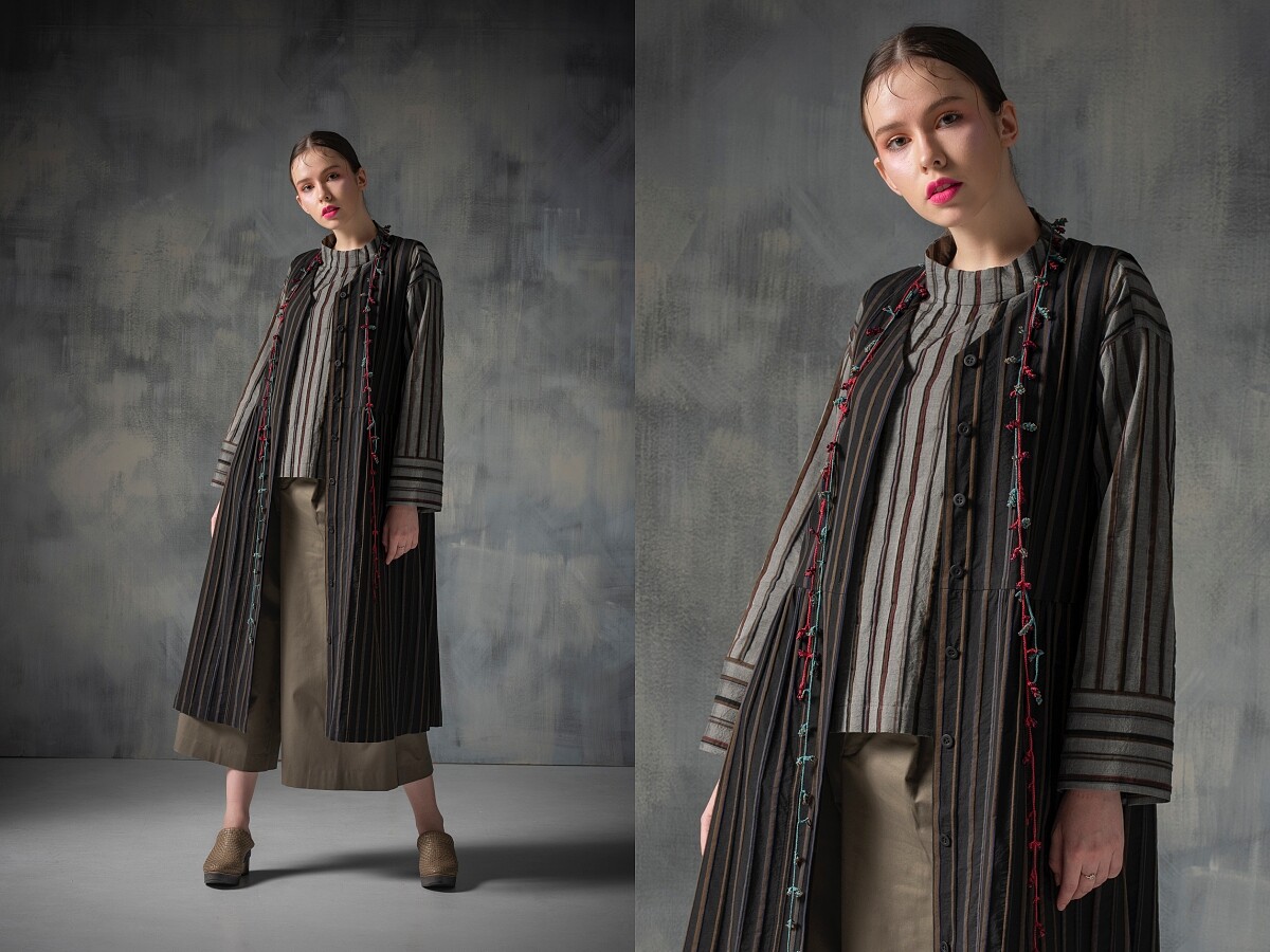  銀河緹花無袖背心洋裝（NT$32,800）、長袖上衣（NT$25,300）