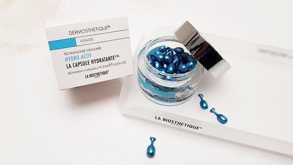 髮妝之鑰 新一代激活注水護膚精粹 賦活水凝時空膠囊，激活細胞 為每一層肌膚 注入源源海洋再生力量!!