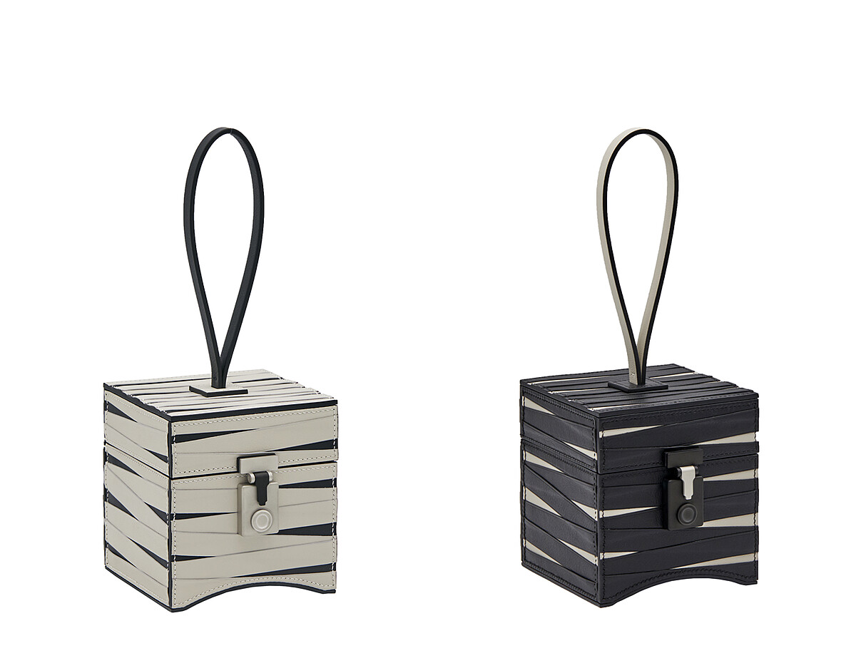 Mini Vanity Ramses拉美西斯(Natural Calf),白黑相間包款、黑白相間包款。