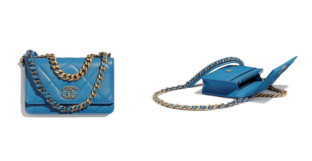 藍色菱格紋皮革CHANEL 19小包