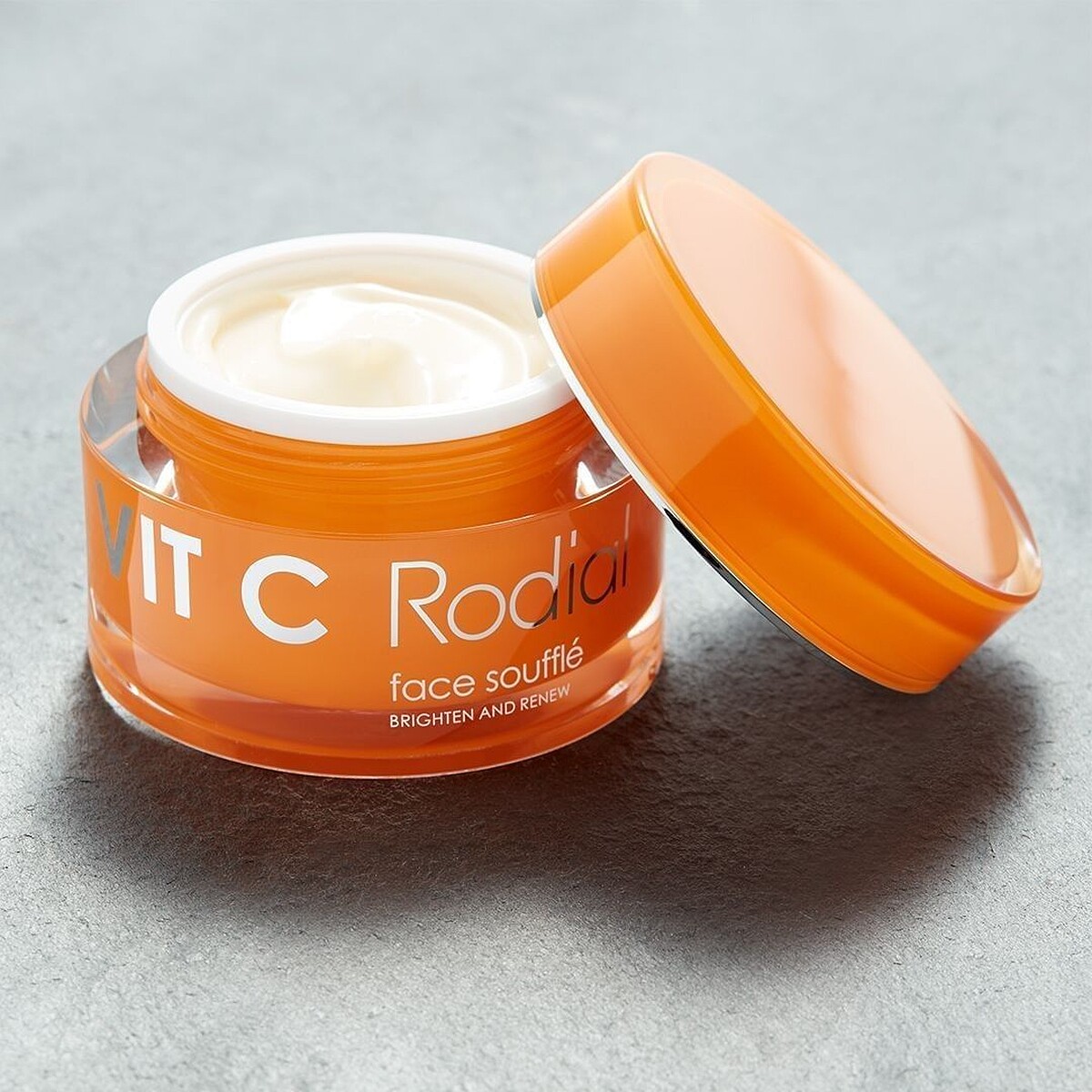 Rodial維他命C亮白霜