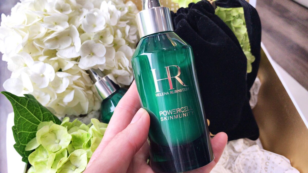 HR植萃綠寶修護精華,NT5,800。