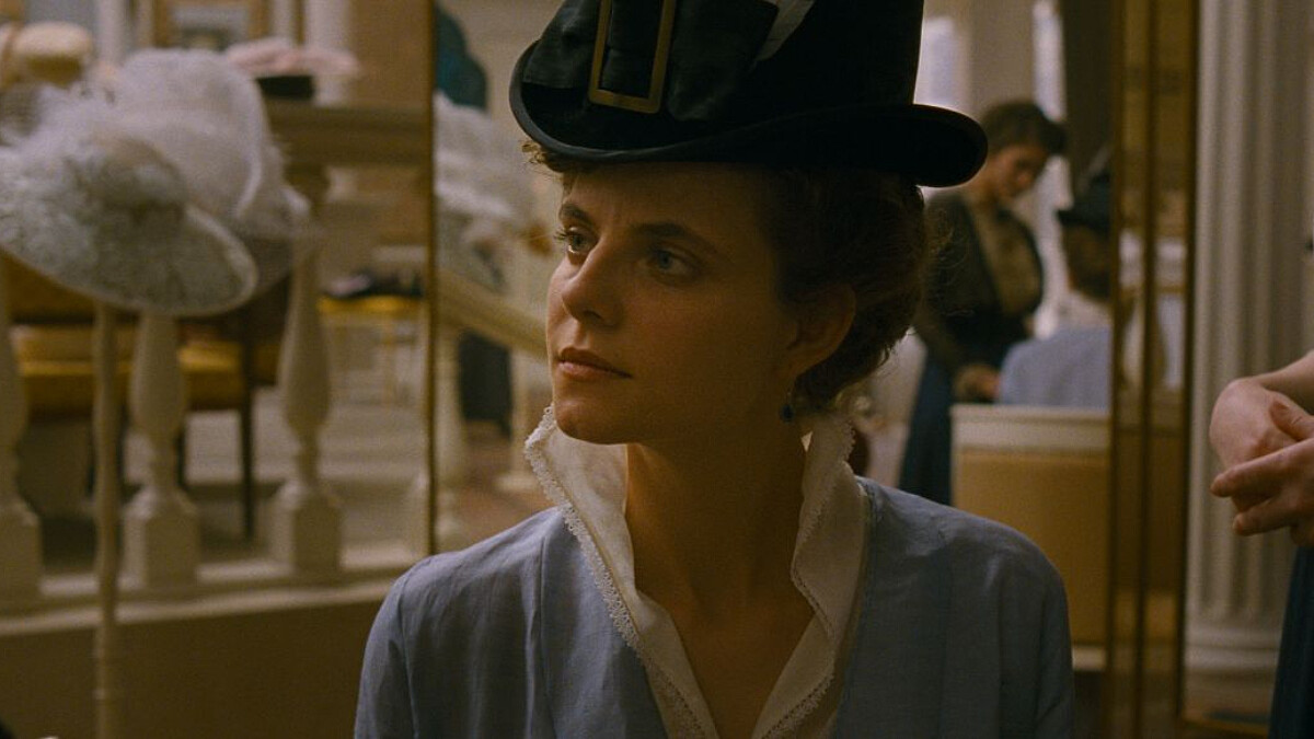 匈牙利版艾瑪華森!《日暮》女主角茱莉雅卡布挑戰3小時燒腦戲,從素人躍身電影咖