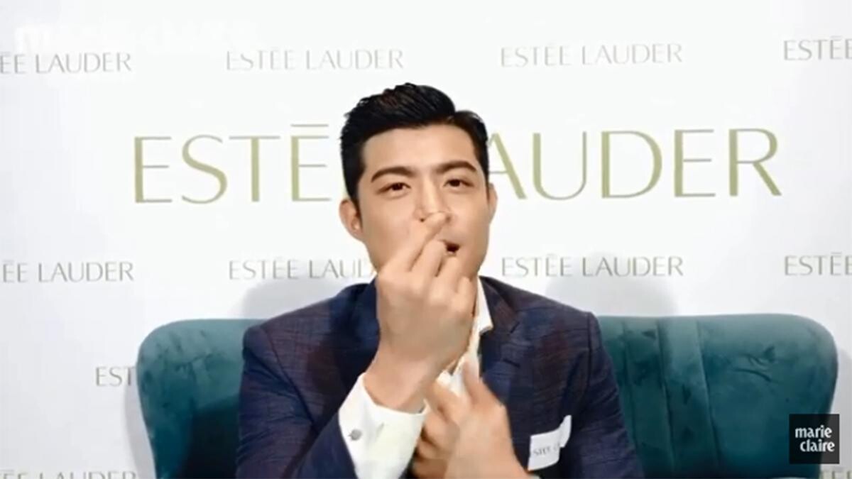 新一代「肌肉男神」王柏傑，好身材驚艷大家！私下卻很害羞，看他示範撩妹就知道