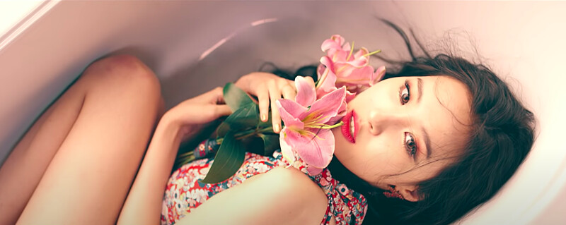 圖片｜宣美〈 Gashina 〉 MV 截圖