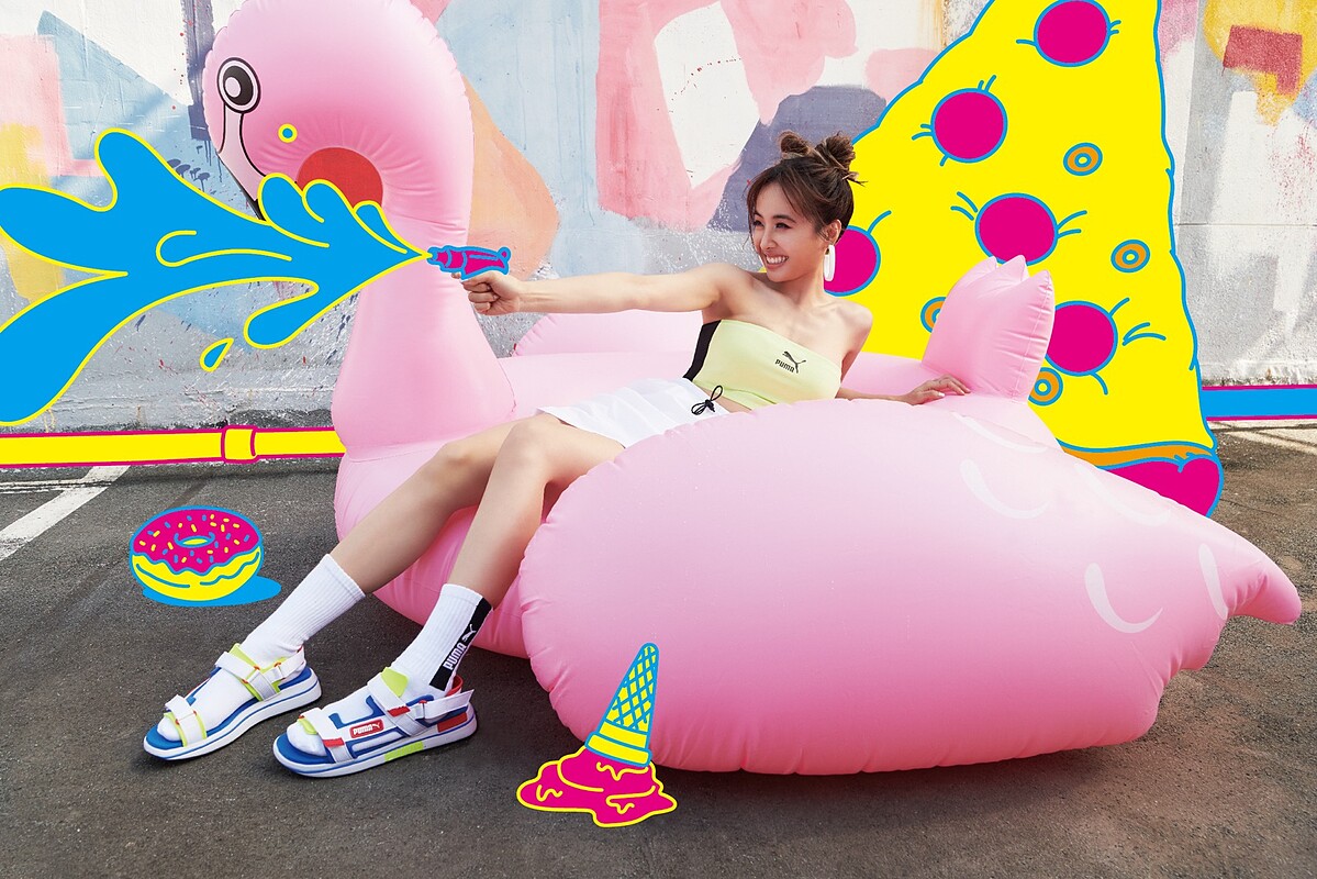 蔡依林靠白襪配涼鞋，示範潮妹穿搭法！