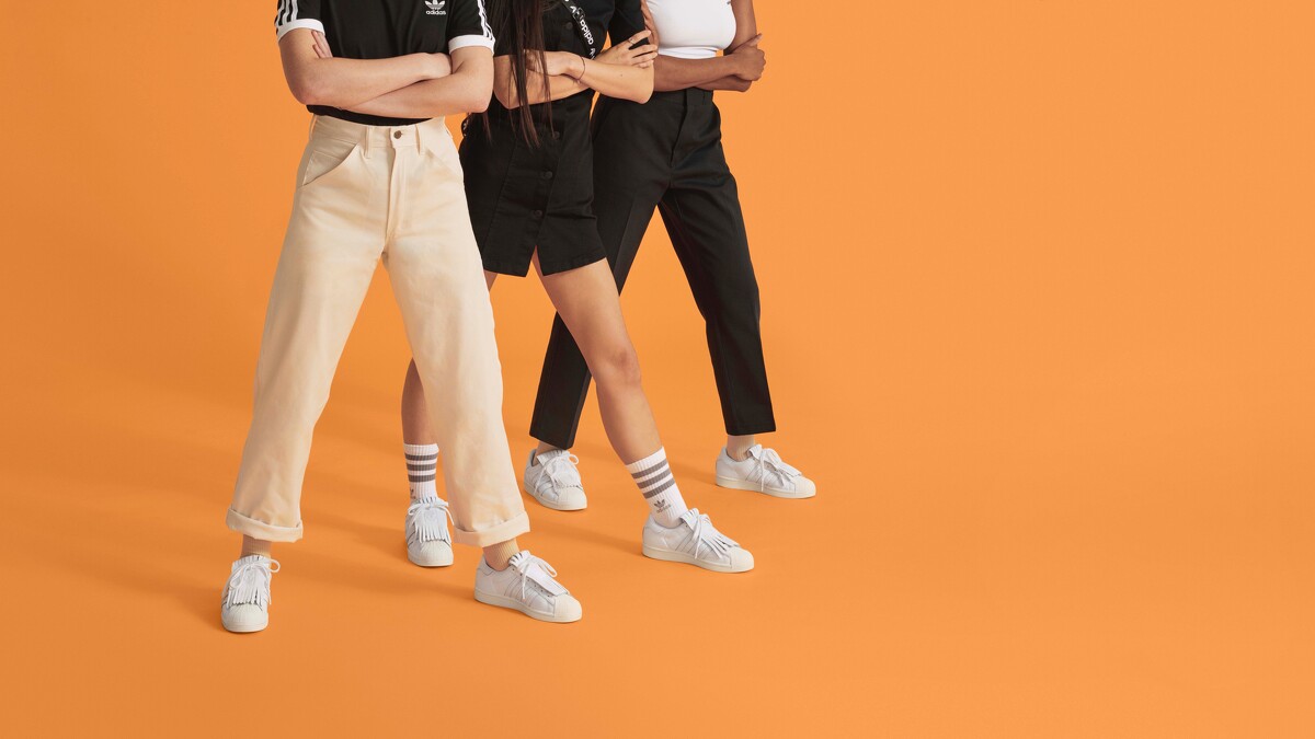 流蘇鞋（NT$4,290）