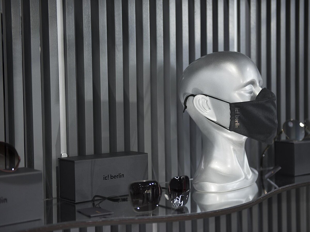 ic! berlin 與 ic! berlinXWangliling口罩