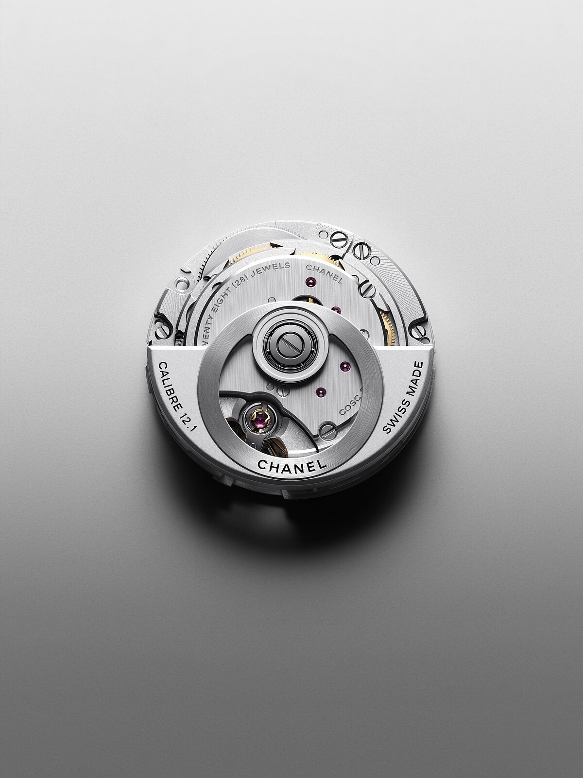 Chanel J12 系列腕錶全面新一代的Caliber 12.1自製機械機芯