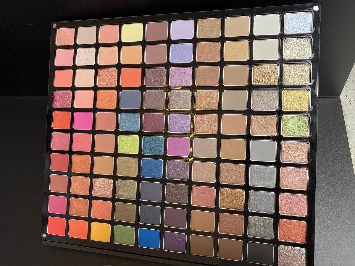 植村秀 創藝無限眼影(全100色)