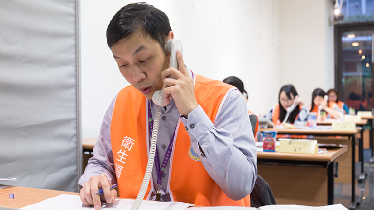 台灣最美的風景是他們──２百多位專業護理人員自願做防疫志工：愈嚴重愈要站出來