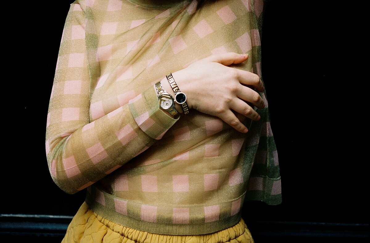 Fendi Forever Fendi 手錶 (右)