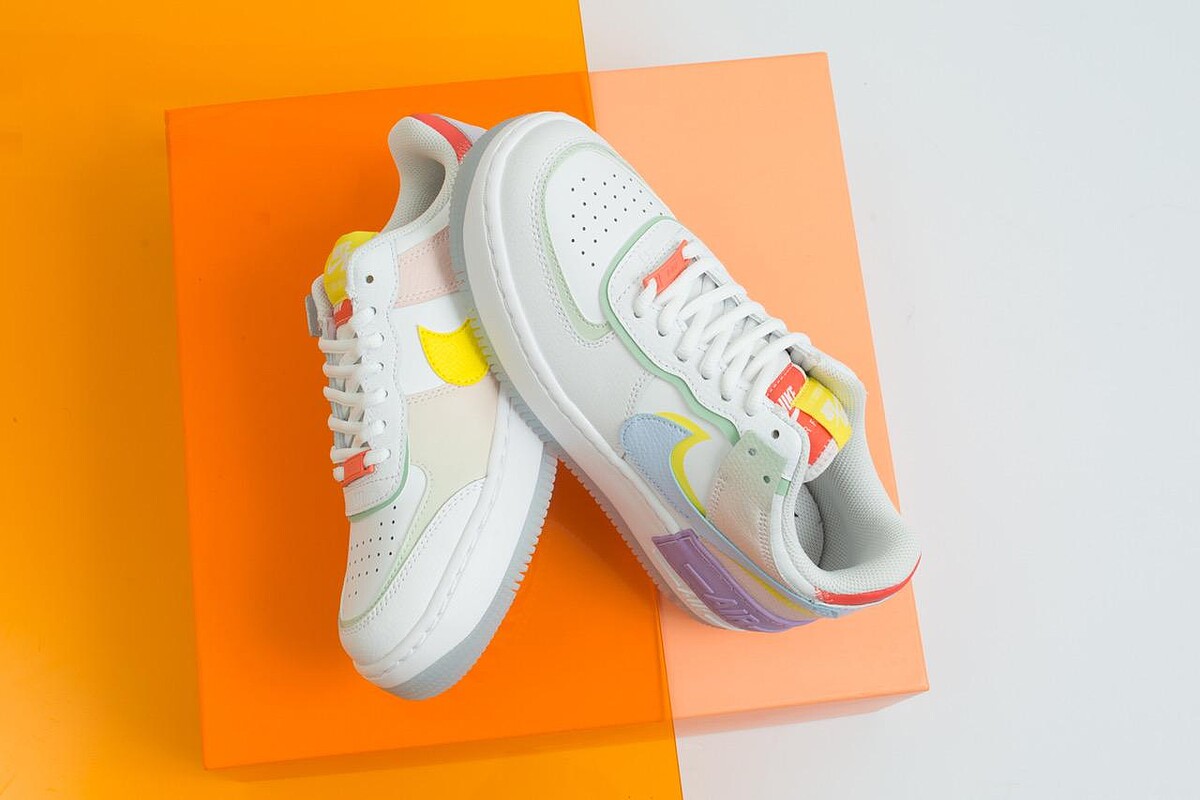 Nike Air Force 1 Shadow（NT$4,300）