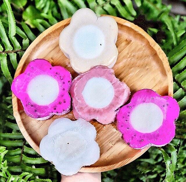 誠品生活信義店知味市集｜太平花朵冰棒｜推薦價50元起。