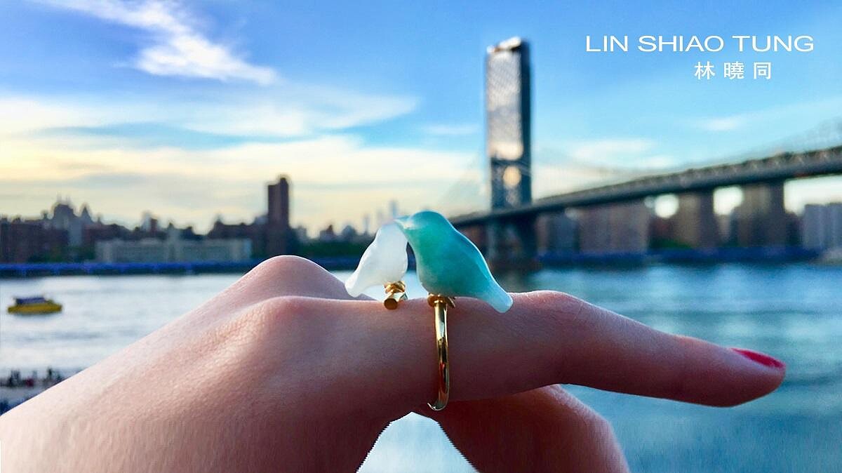 那些最內斂深層的情感,林曉同全都傾注於「幸福青鳥」系列中,完美傳遞潤物細無聲的動人之美!