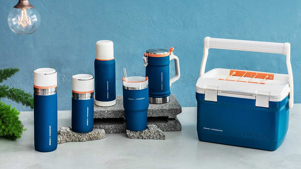 星巴克全新STANLEY聯名杯來了!沉靜藍與粉嫩橘配色,還首度推出露營可提式冰桶