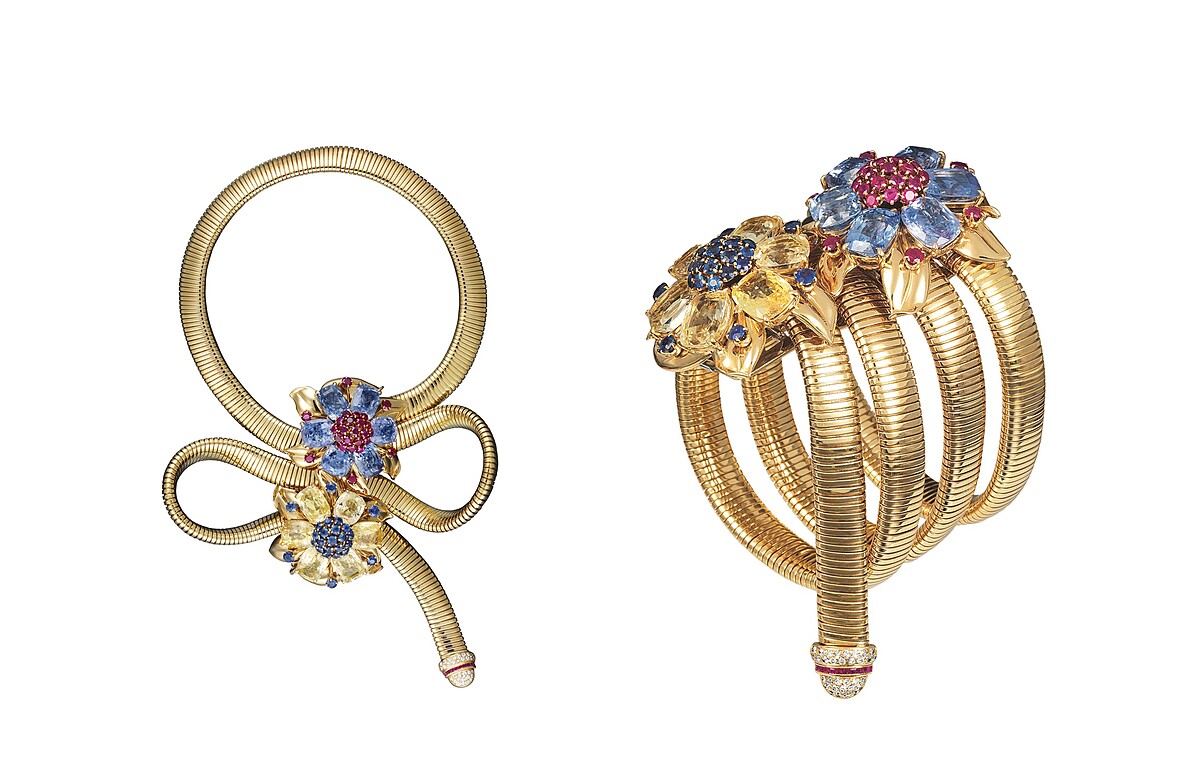 1939年誕生的Two Flowers Passe Partout黃K金項鍊，現典藏於巴黎梵克雅寶，鑲嵌紅寶石、黃色和藍色藍寶石，首創的可轉換式設計，讓項鍊也可作為手鍊或腰帶、胸針佩戴，引領當代風潮，對品牌日後的可轉換式珠寶設計有著深遠影響。