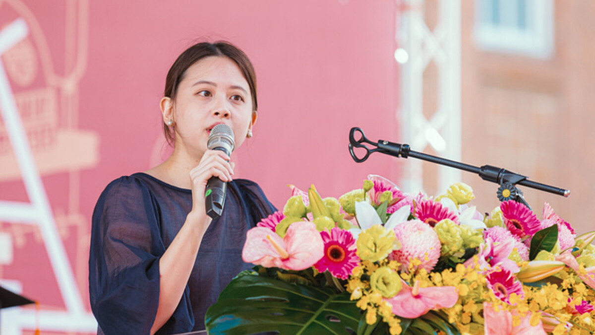 面對自己永遠不夠厲害的現實，《女人迷》主編柯采岑：世界殘酷是為讓你變更好的大人