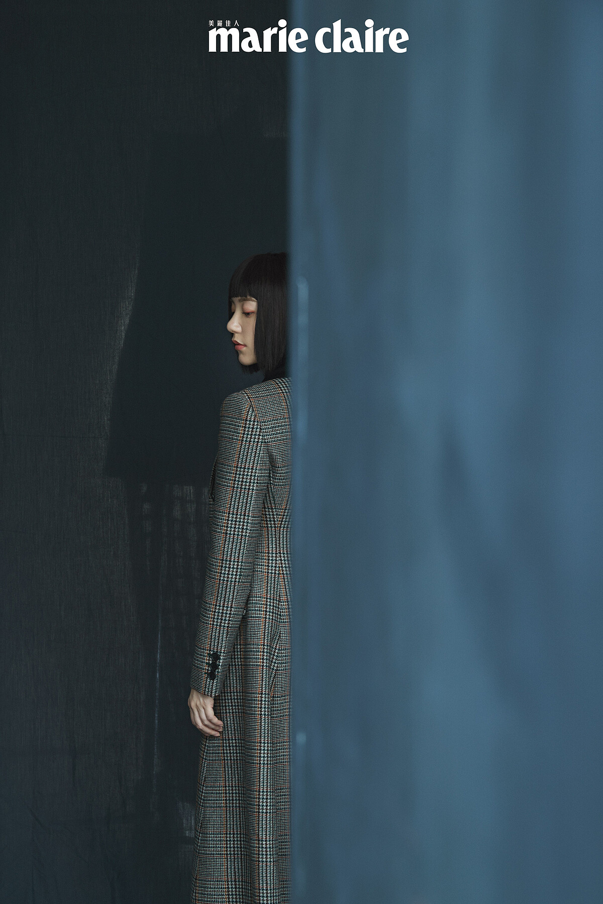 格紋排釦外套，Prada。