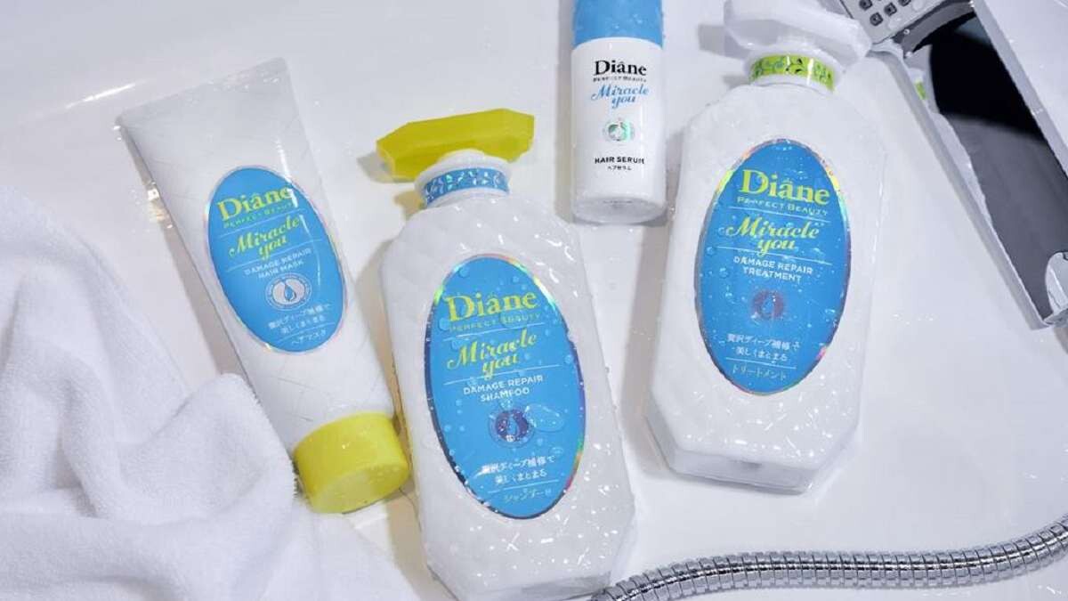 染髮人的命定髮品！M編洗一次就獲得柔順光澤髮～今年繼續走鮮艷髮色很可以！ 