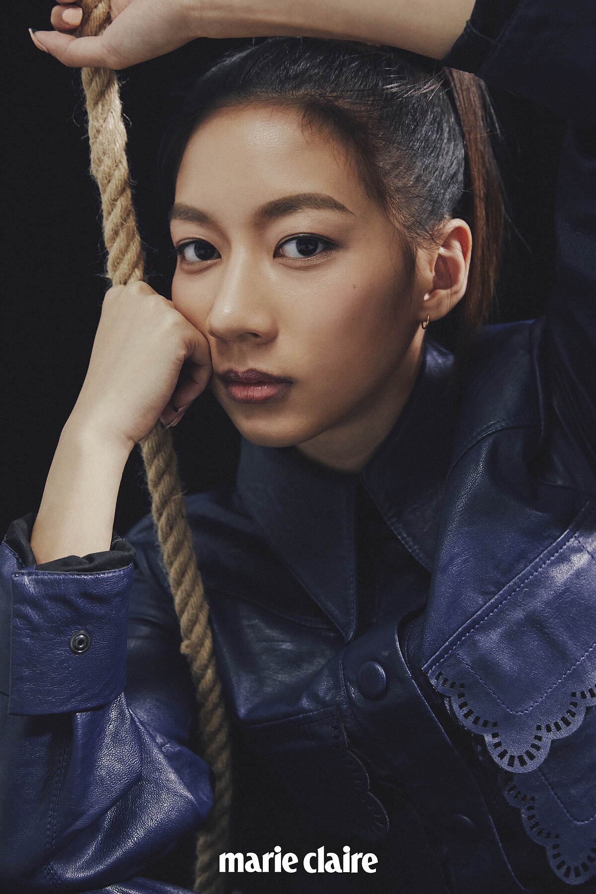 深藍色雕花連身褲，Stella McCartney。