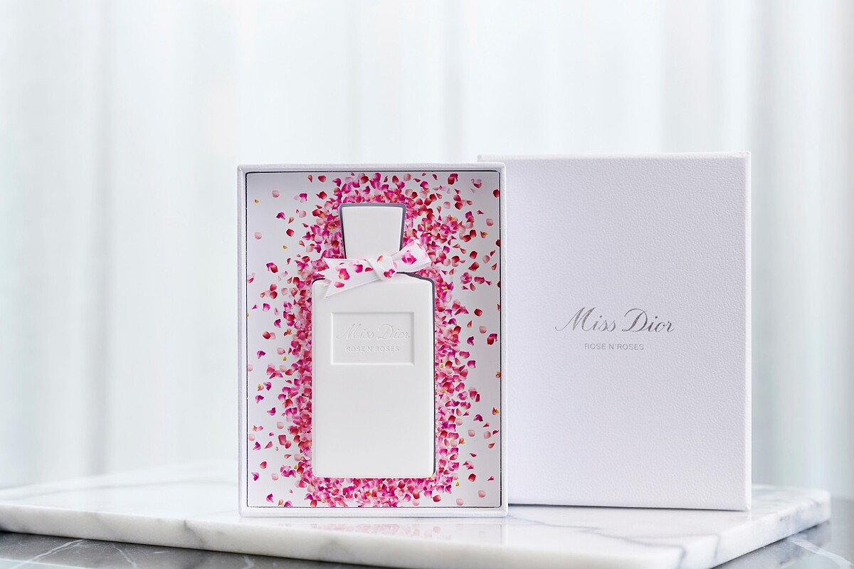 Miss Dior漫舞玫瑰淡香水香氛片