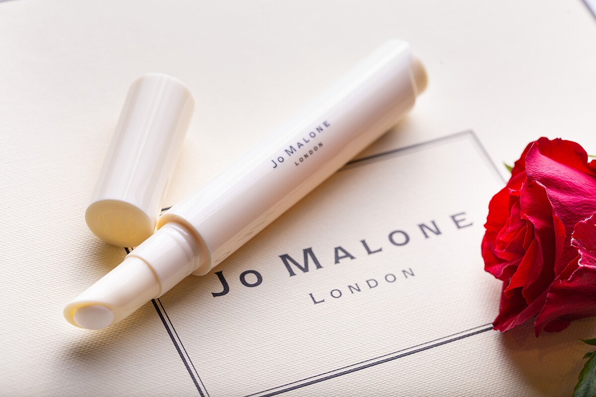 Jo Malone London杏桃花與蜂蜜香水筆，NT1,300。