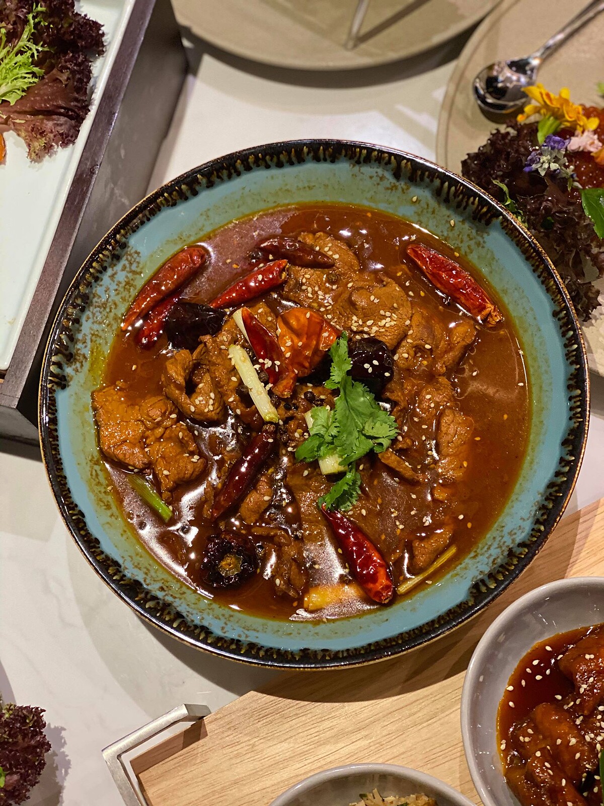 水煮火紅牛兒片