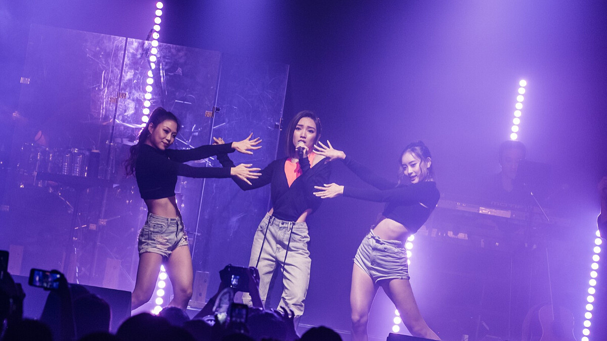 閻奕格登Legacy都市女聲舞台開唱 尬辣舞成「新一代唱跳小天后」